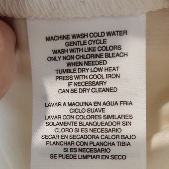 *New With Tags* RACHEL Rachel Roy Cream Blouse Size Large - Picture 9 of 9